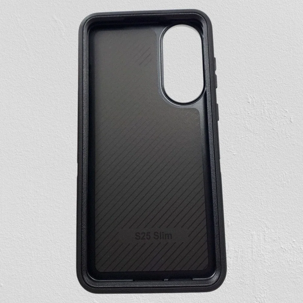 Samsung Galaxy S25‎ Slim Case Edge Black Rubber Protective Cover